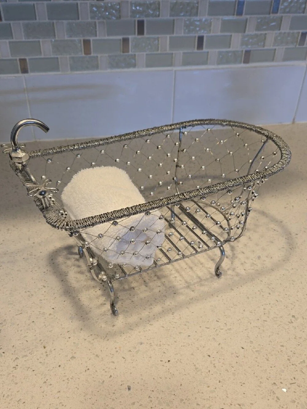 Silver Wire Decorative Bathtub Vanity Tray